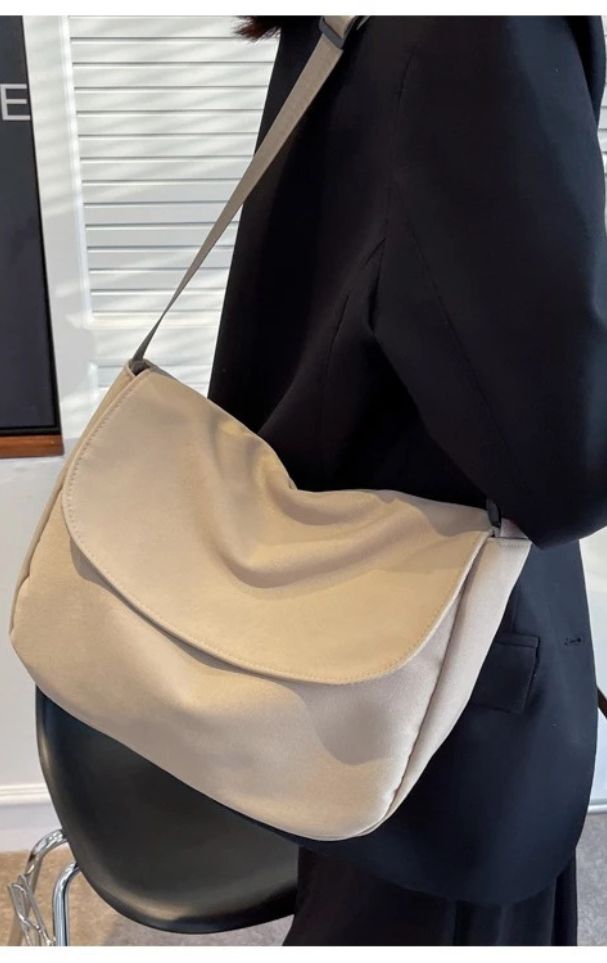Beg Sling Bahu - Beige